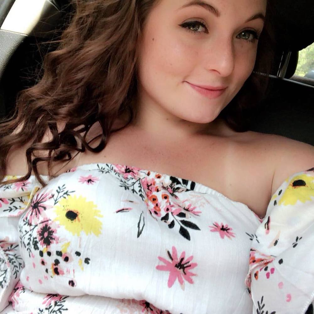Meet your Posher, Rachel